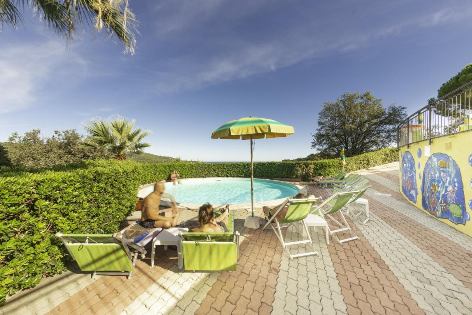 Villaggio Colombo Nuova Gestione Marina dʼMarina dʼAndora Bagian luar foto